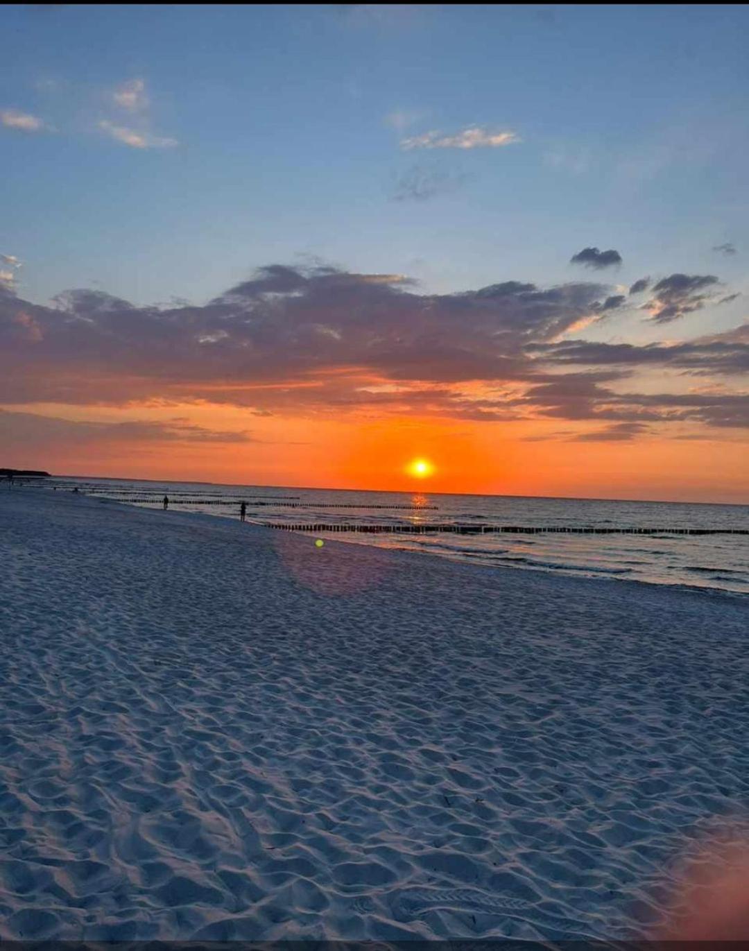 App 8O Grosser Tag Am Meer Mit Wasserblick Dranske Exterior photo